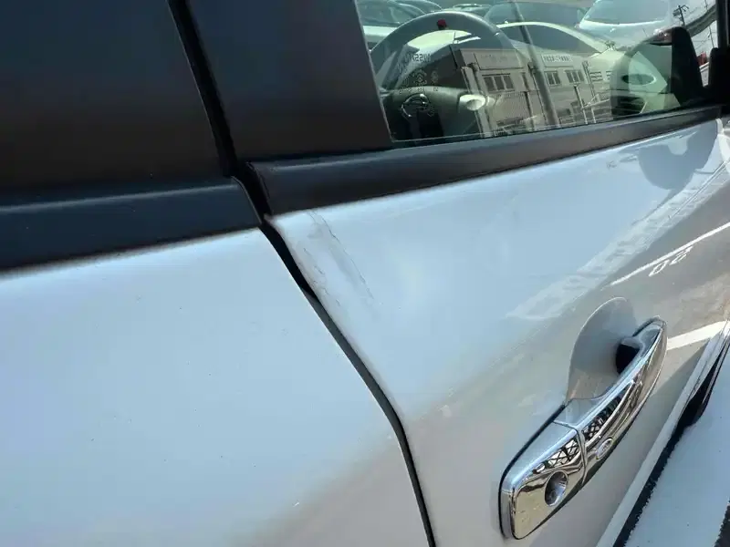 NISSAN LEAF  Image 16