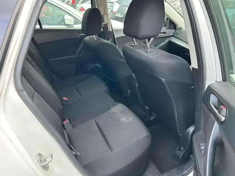 MAZDA AXELA SPORTS 15S Image 14