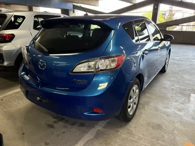MAZDA AXELA 20C- SKYACTIVE Image 2