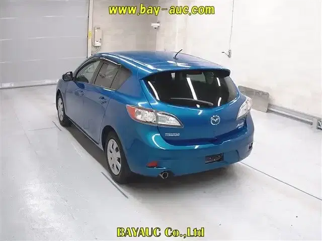 MAZDA AXELA 20C- SKYACTIVE Image 4