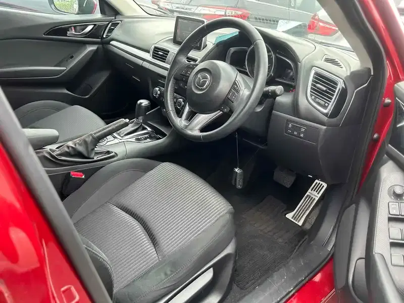 MAZDA AXELA SPORT 20S TOURING Image 3