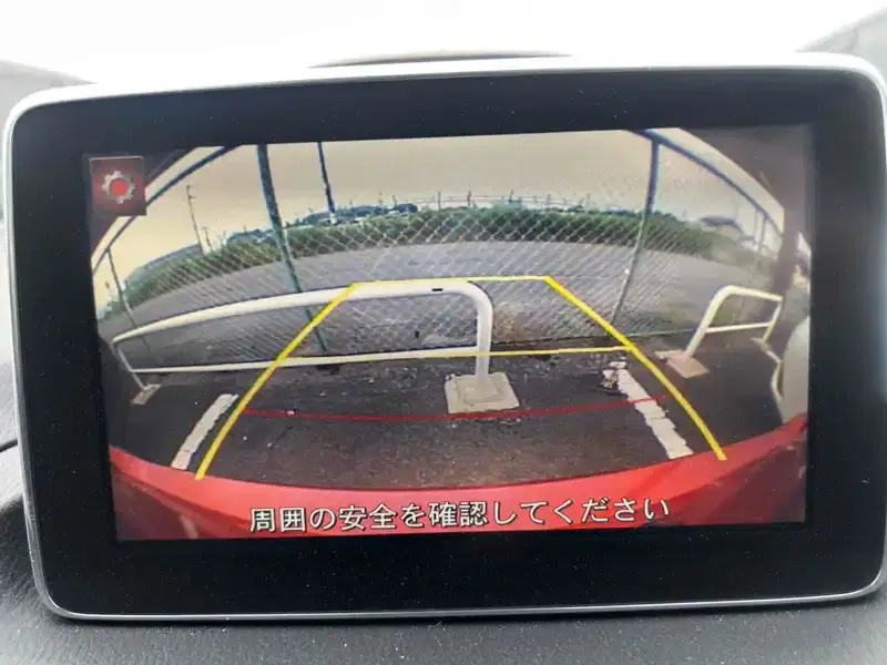 MAZDA AXELA SPORT 20S TOURING Image 6
