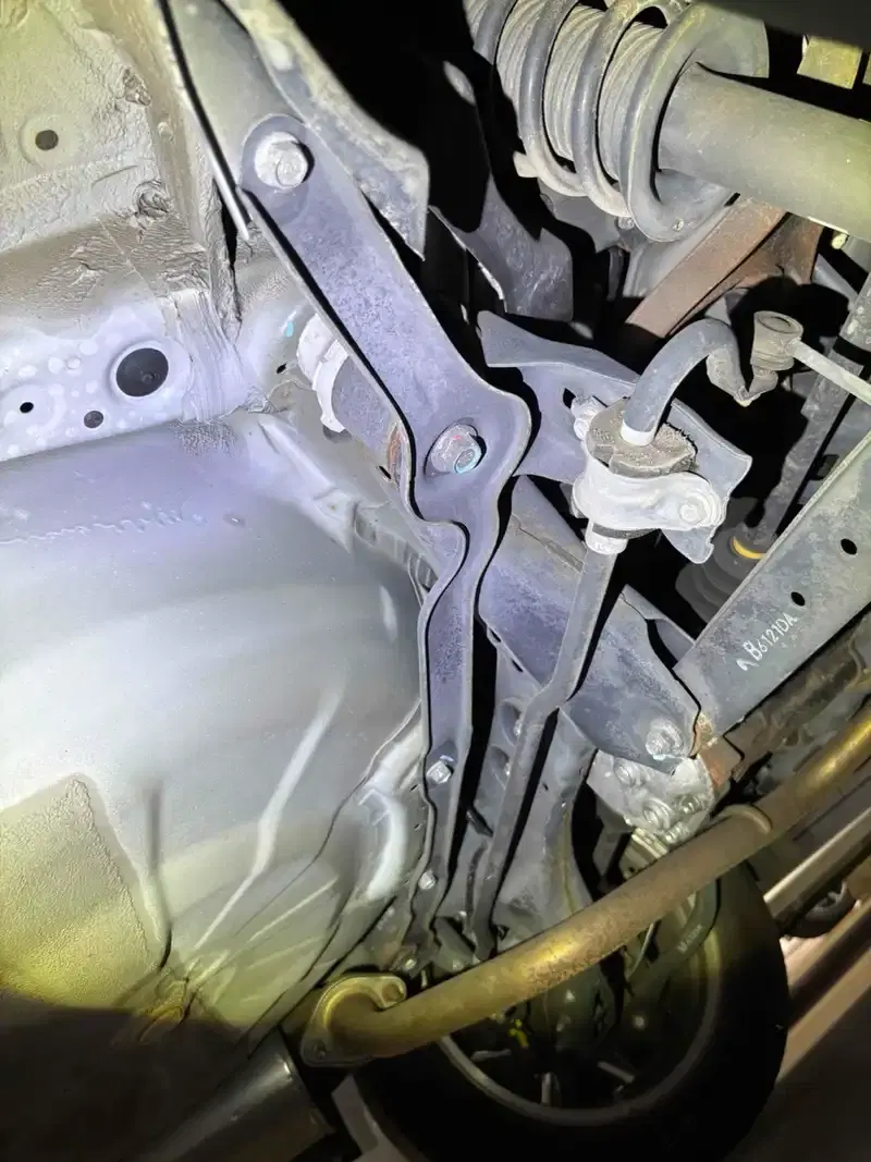 SUBARU OUTBACK 4WD LIMITED Image 23