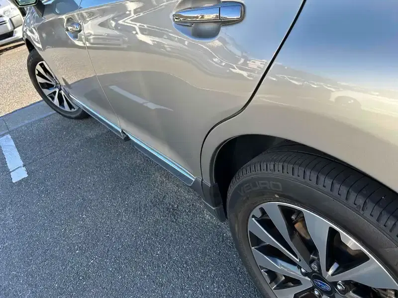 SUBARU LEGACY OUTBACK LIMITED 4WD Image 30