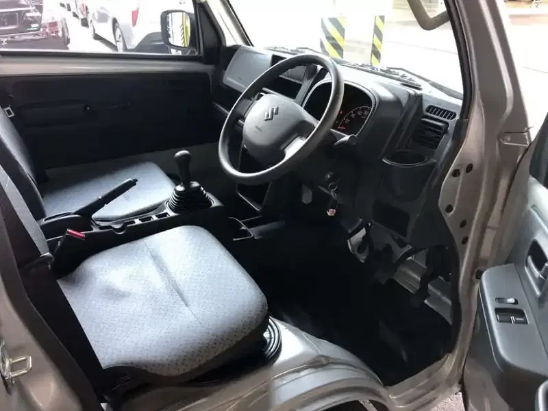 SUZUKI CARRY TRUCK KC 4WD Image 3