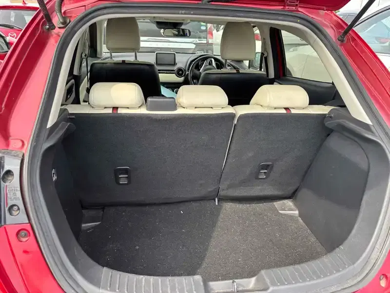 MAZDA DEMIO 13S_L PACKAGE Image 5