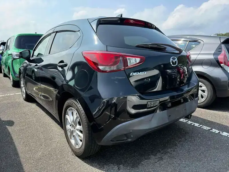 MAZDA DEMIO BLACK LEATHER LIMITED Image 9