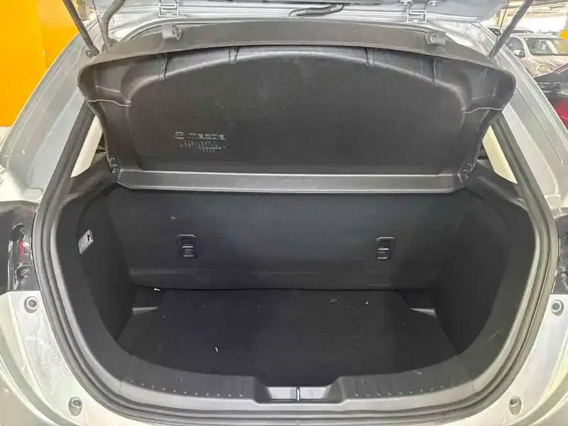 MAZDA 2 15S Image 11