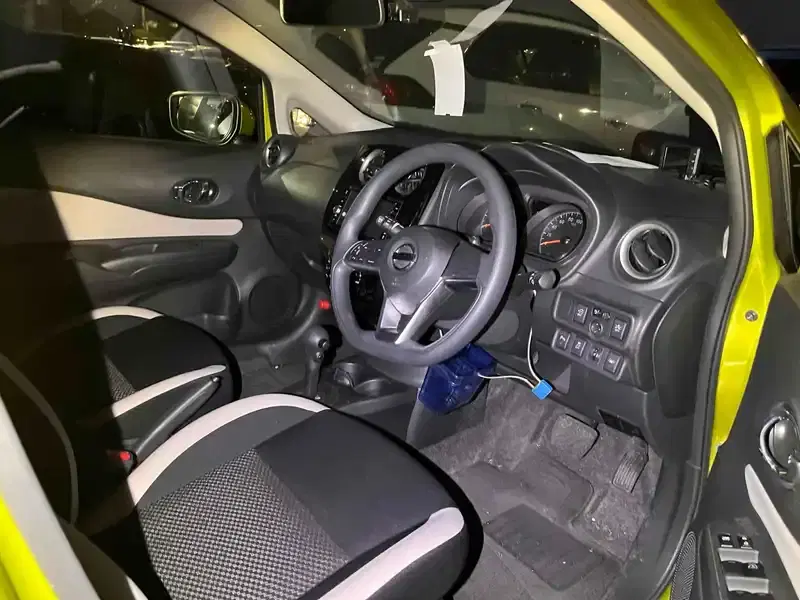 NISSAN NOTE X V SELECTION Image 3