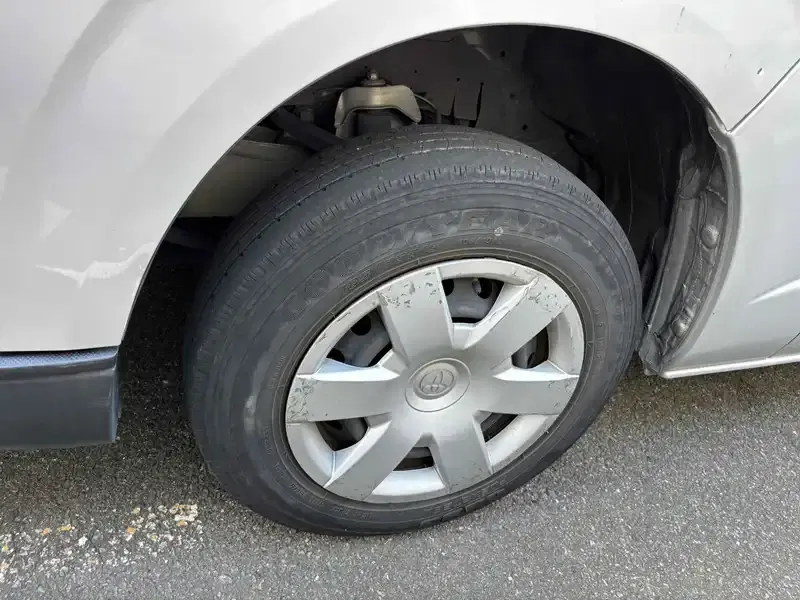 TOYOTA HIACE VAN DX Image 26