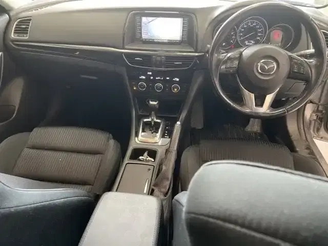 MAZDA ATENZA SEDAN 20S Image 7