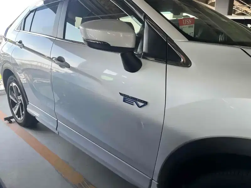 MITSUBISHI ECLIPSE CROSS G Image 9