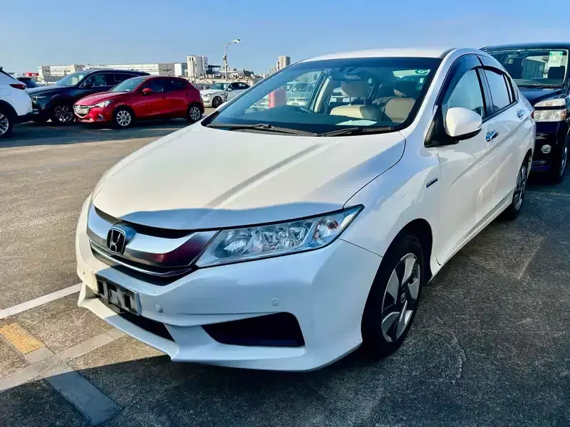 HONDA GRACE HYBRID LX Image 1