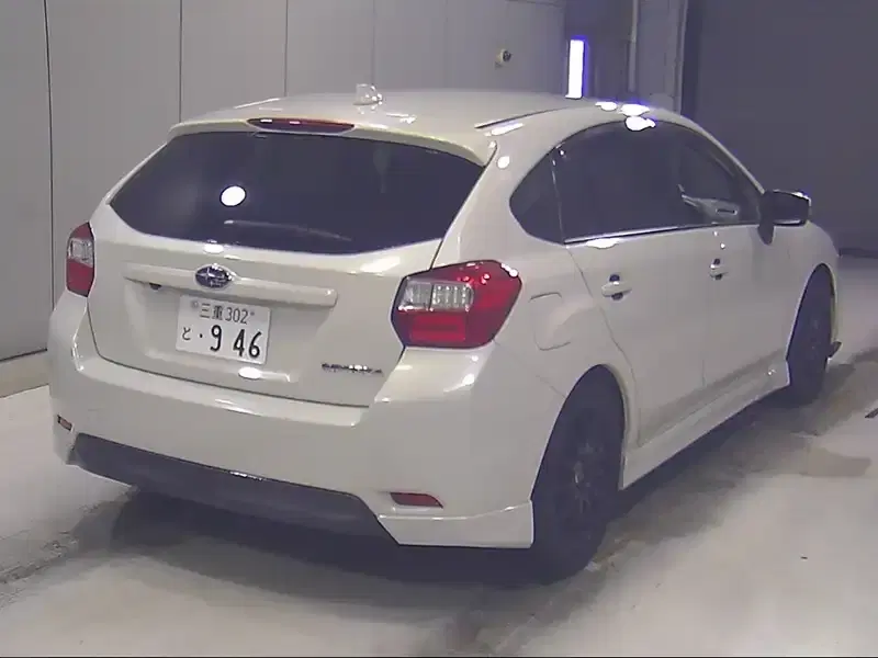 SUBARU IMPREZA WAGON 2.0I-S Image 4