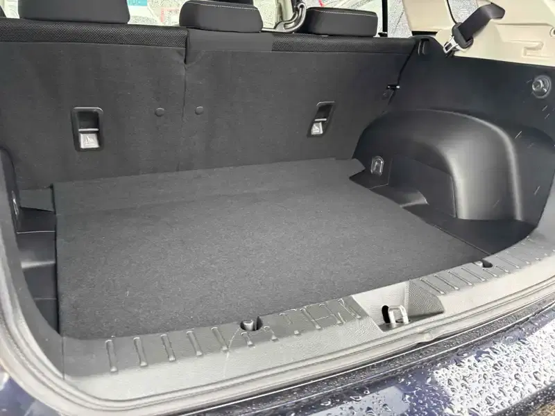 SUBARU XV 2.0I-L Image 8