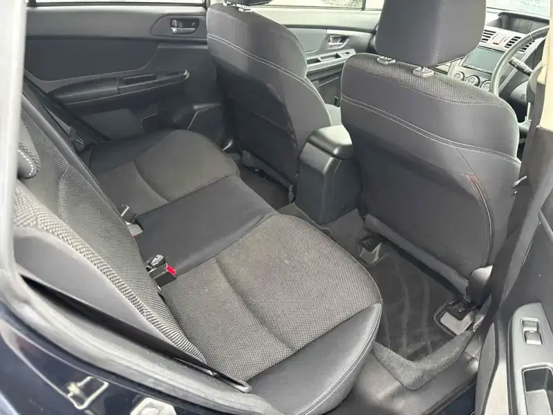 SUBARU XV 2.0I-L Image 7