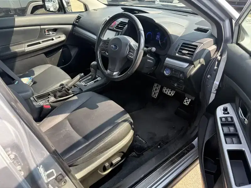 SUBARU XV HYBRID 2.0I-L EYESIGHT 4WD *BLACK LEATHER* Image 3