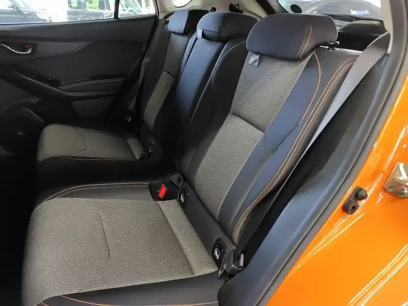 SUBARU IMPREZA XV 4WD 2.0I-L EYESIGHT Image 6