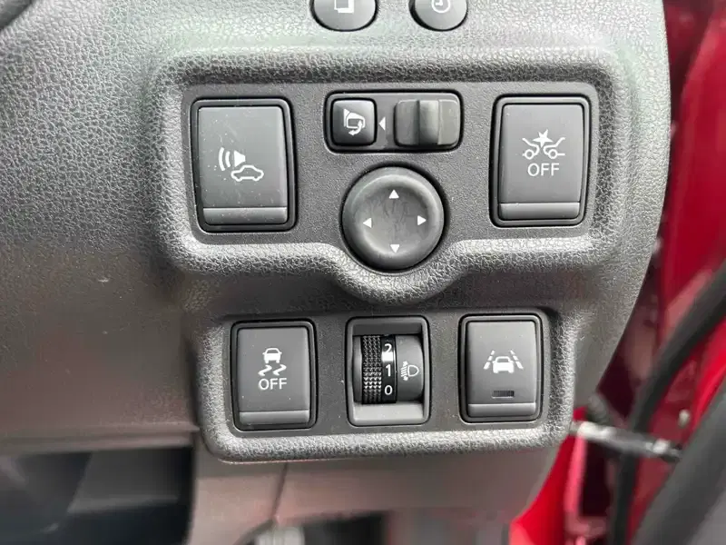 NISSAN NOTE E-POWER X Image 6