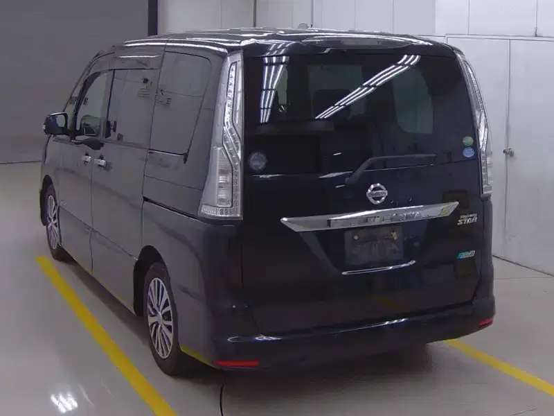NISSAN SERENA HIGHWAY STAR V Image 2