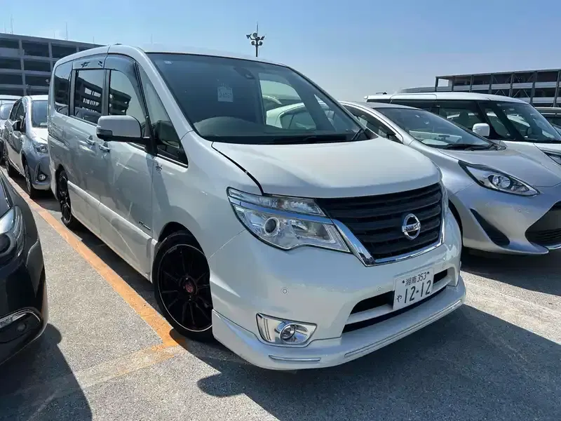 NISSAN SERENA 5D HIGHWAY STAR V SELECTOR + SAFE Image 1