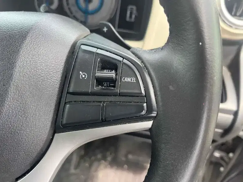 SUZUKI XBEE HV MZ Image 13