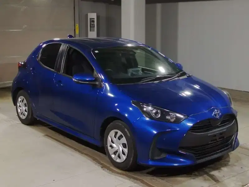 TOYOTA YARIS HYBRID X Image 8