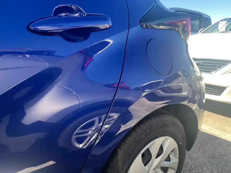 TOYOTA YARIS HYBRID X Image 23