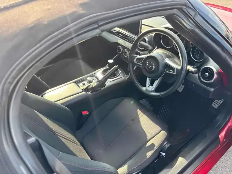 MAZDA ROADSTER S SPECIAL PACKAGE Image 9