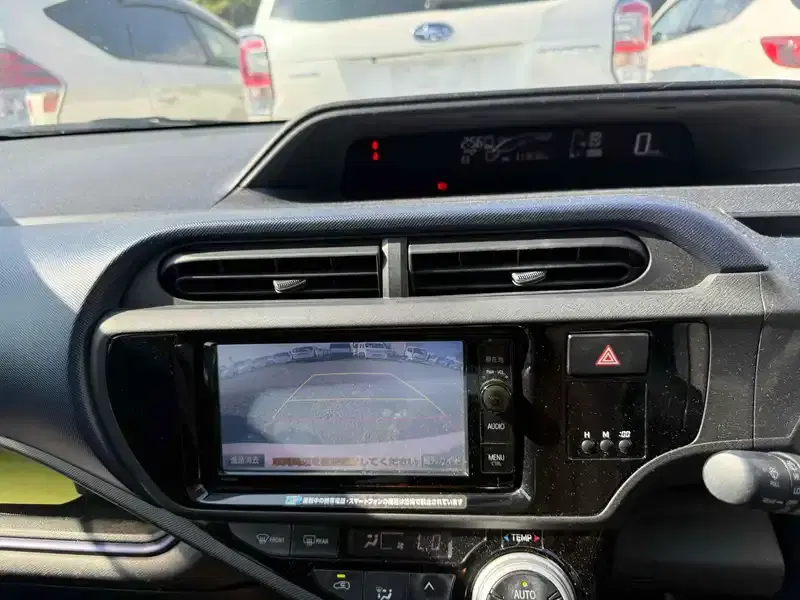 TOYOTA AQUA S BODYKIT Image 8