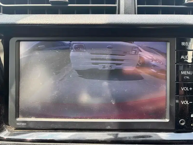 TOYOTA AQUA S Image 13