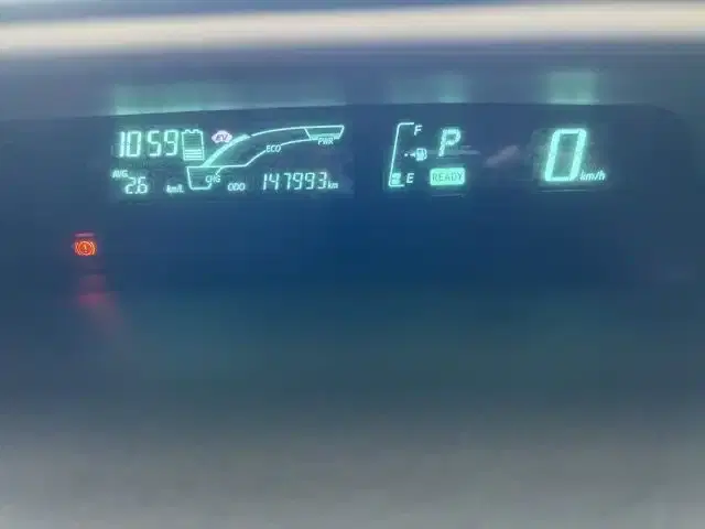 TOYOTA AQUA G Image 5