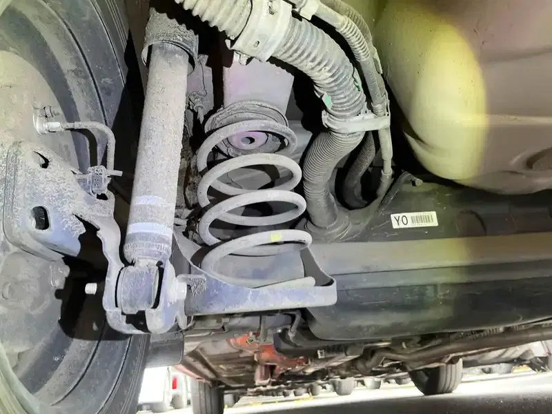 TOYOTA AQUA S Image 13