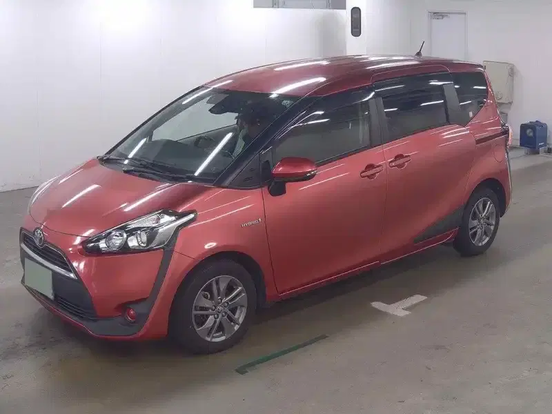 TOYOTA SIENTA HYBRID G Image 4