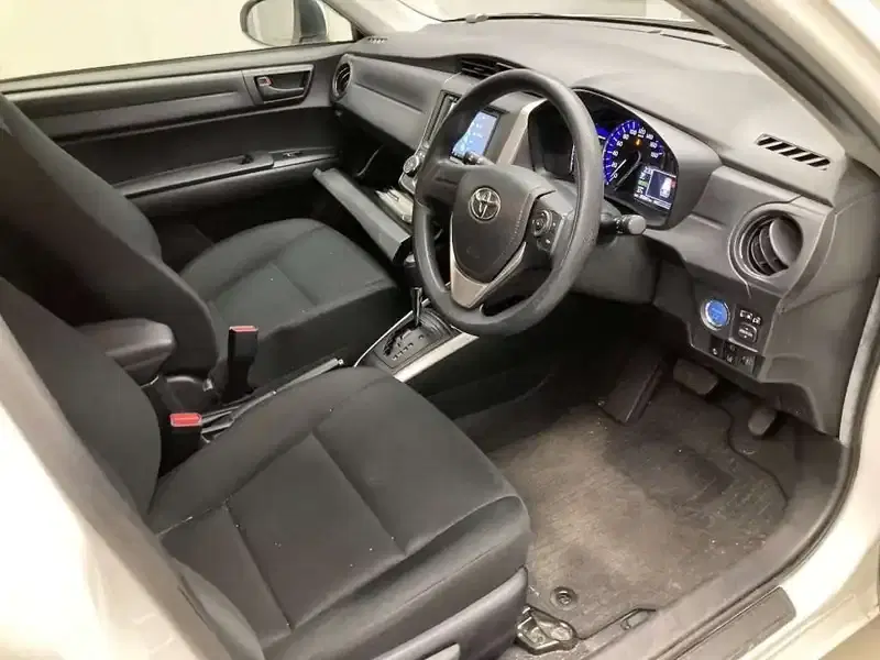TOYOTA COROLLA FIELDER HYBRID EX Image 5