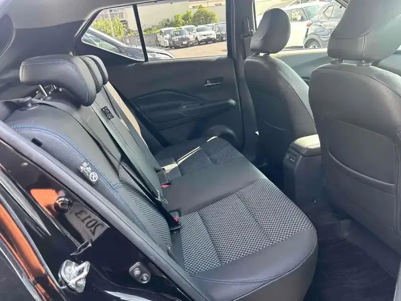 NISSAN KICKS X Image 5
