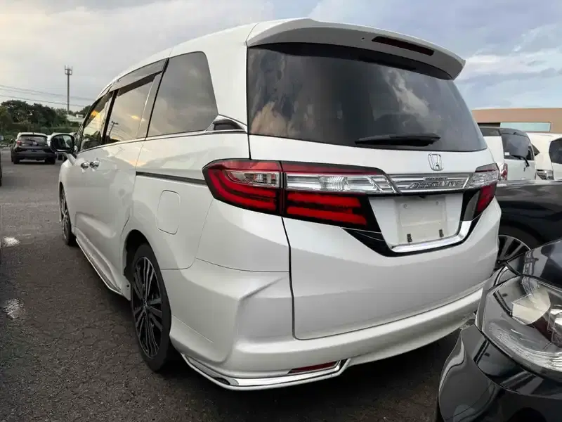 HONDA ODYSSEY ABSOLUTE EX Image 5