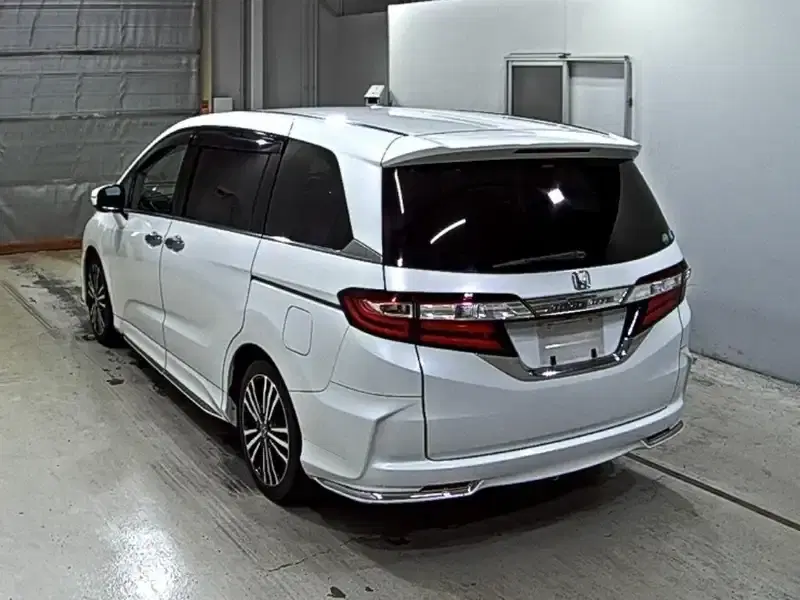 HONDA ODYSSEY ABSOLUTE EX Image 2