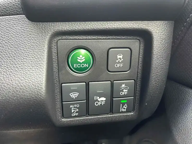 HONDA VEZEL HYBRID Z HONDA SENSING Image 11