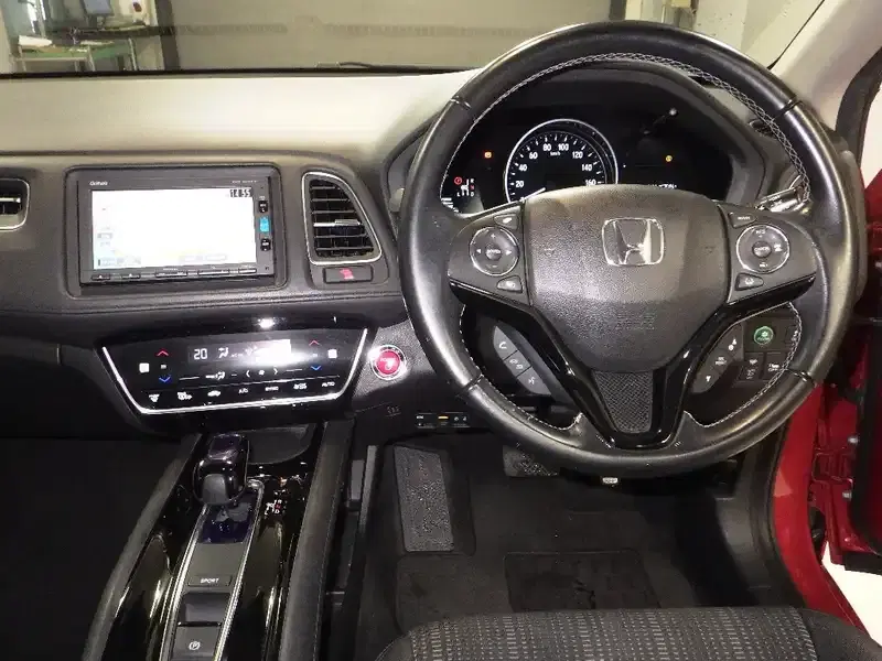 HONDA VEZEL HYBRID Z HONDA SENSING Image 5