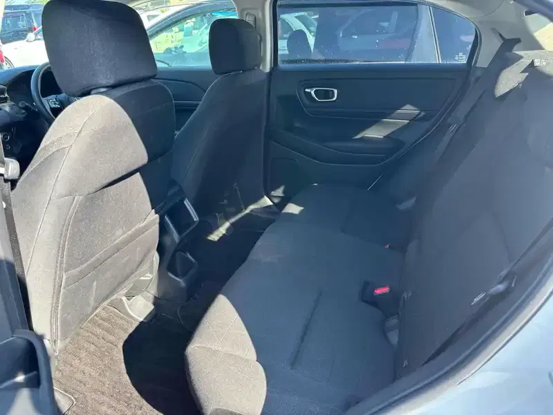 HONDA VEZEL HYBRID E:HEV X Image 10