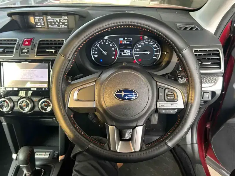 SUBARU FORESTER X-BREAK ADVANCED SAFETY P 4WD Image 15
