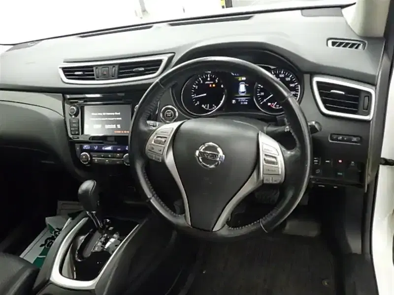 NISSAN X-TRAIL 20XT Image 3