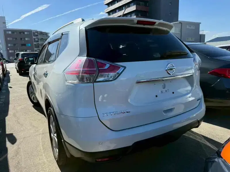 NISSAN X-TRAIL 20XT Image 7