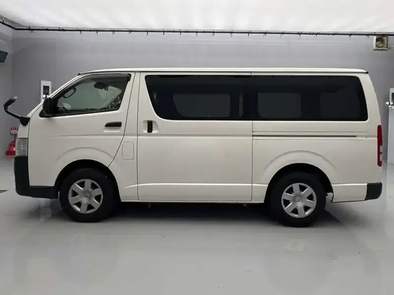 TOYOTA HIACE VAN LONGDX Image 5