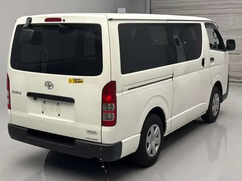 TOYOTA HIACE VAN LONGDX Image 4