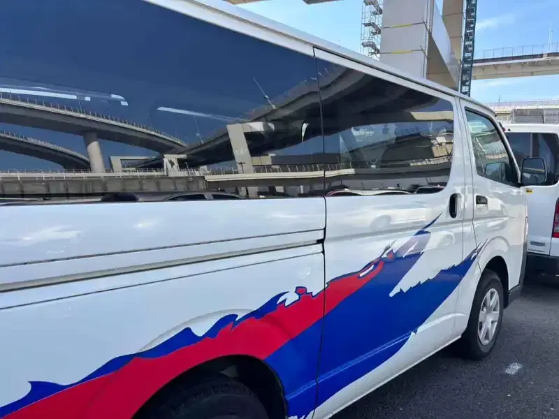 TOYOTA HIACE VAN LONGDX Image 6