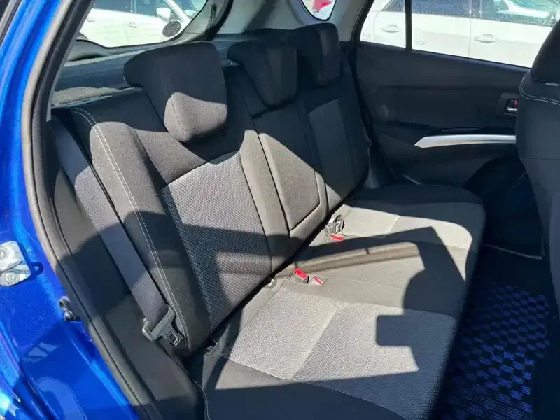 SUZUKI SX4 S CROSS BASE GRADE Image 6