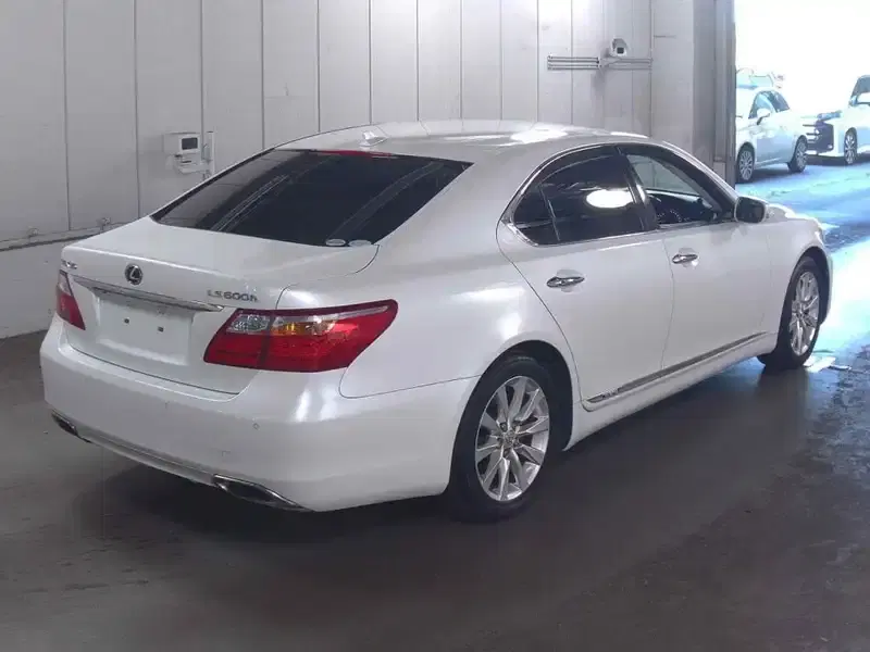 LEXUS LS LS600H I PACKAGE Image 5
