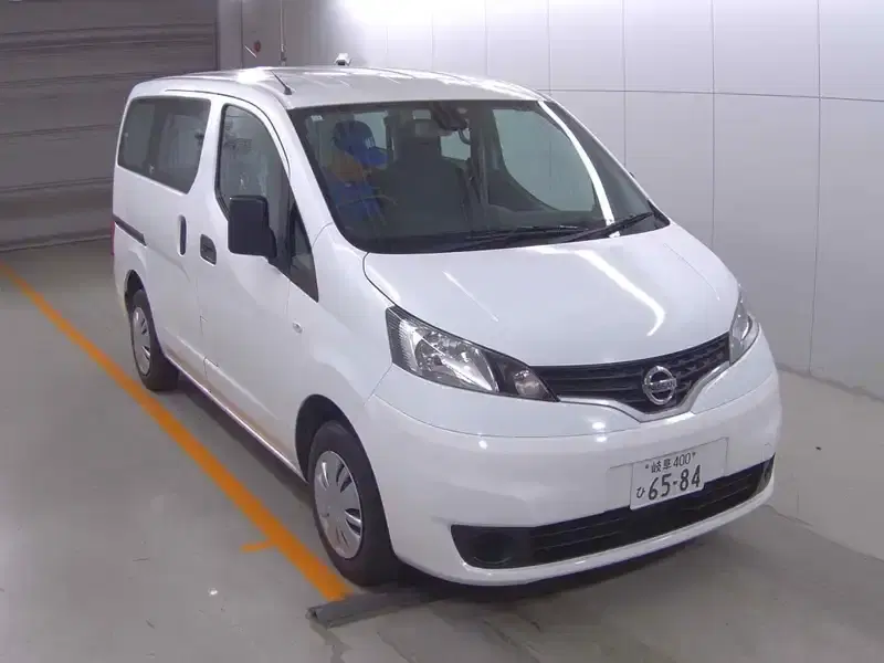 NISSAN NV200 VX Image 1